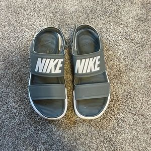 Nike strap sandals